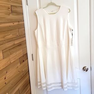 White calvin klein dress size 20W never worn
